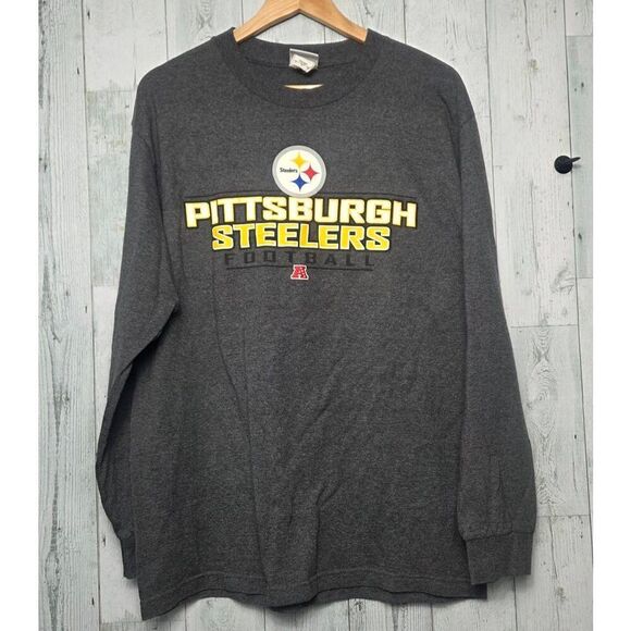 NFL Team Apparel Pittsburgh Steelers PA Spellout Football Long Sleeve Tee Shirt - Picture 1 of 6